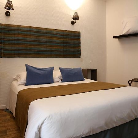Lou Cigaloun Hotel Saint-Antonin-du-Var Bagian luar foto