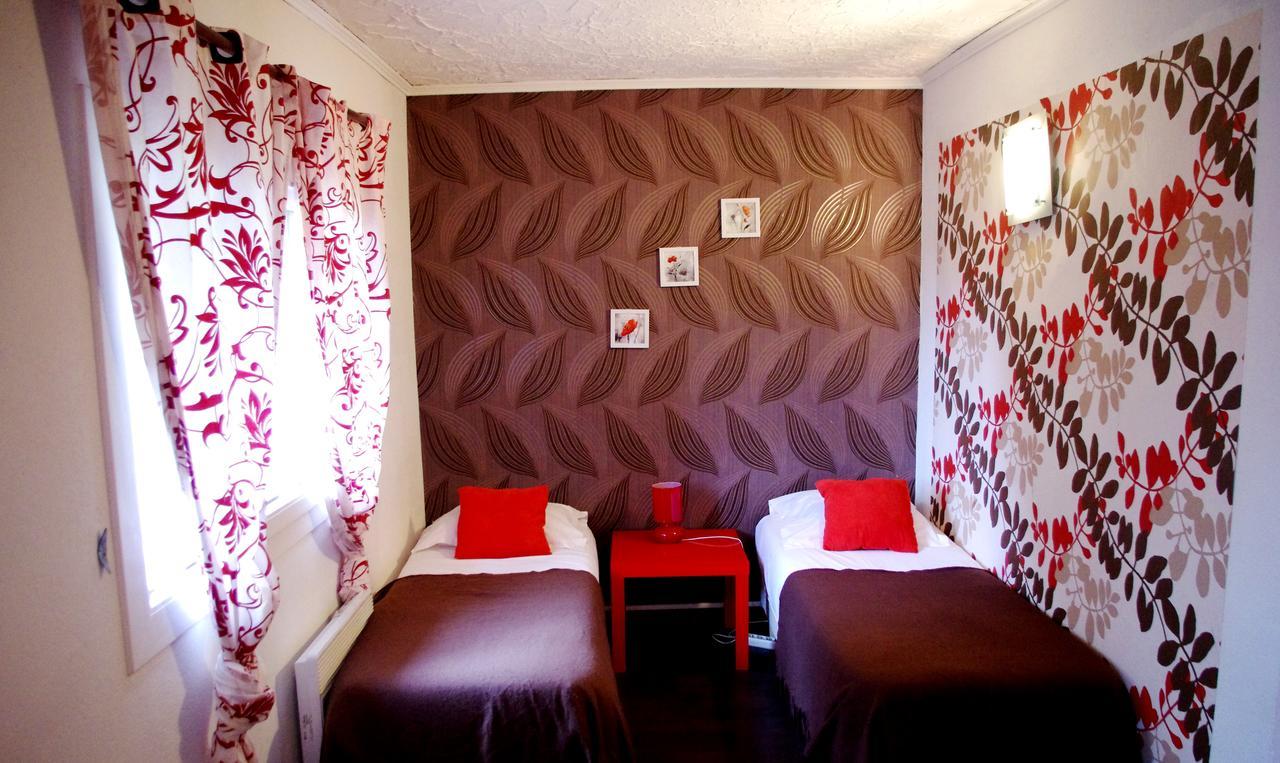 Lou Cigaloun Hotel Saint-Antonin-du-Var Bagian luar foto